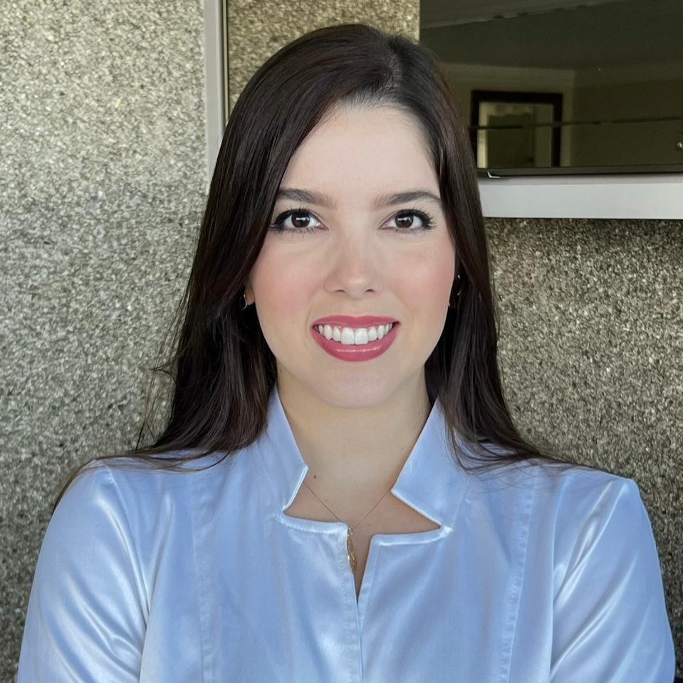 Drª Mariana Castro 